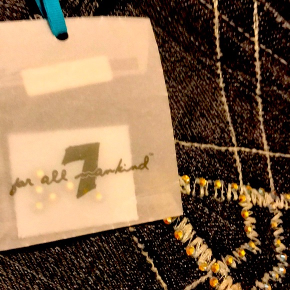 Jeans - Picture 16 of 16